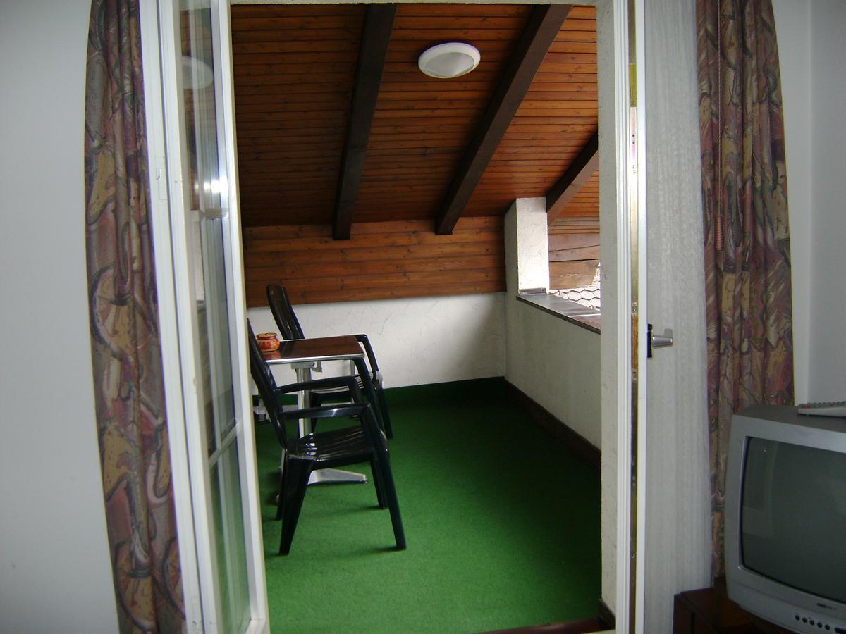 Gasthaus Post Muotathal Екстер'єр фото